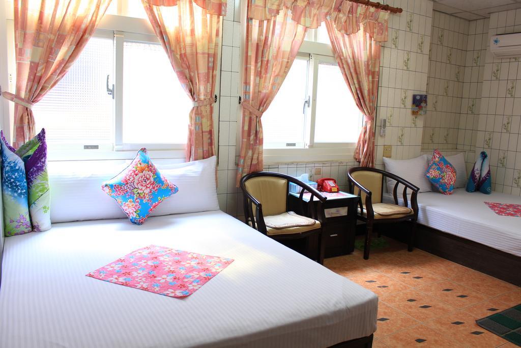 Hsin Hsin Hotel Miaoli Exterior foto