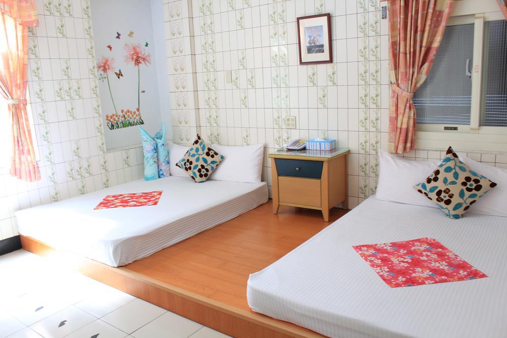 Hsin Hsin Hotel Miaoli Exterior foto